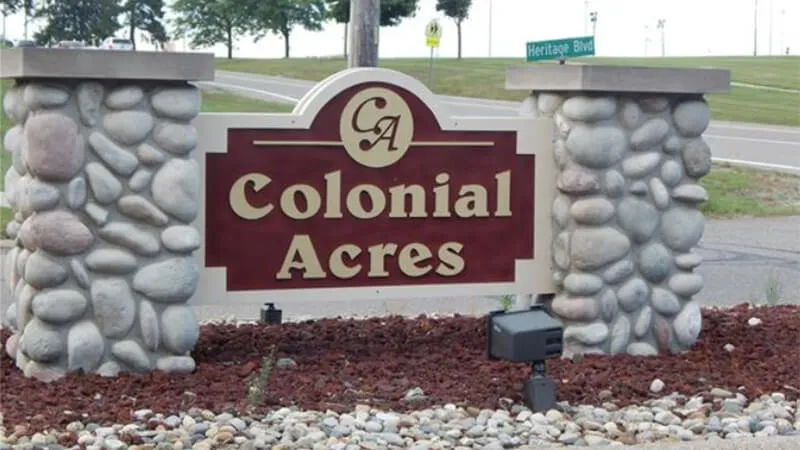 Colonial Acres IV